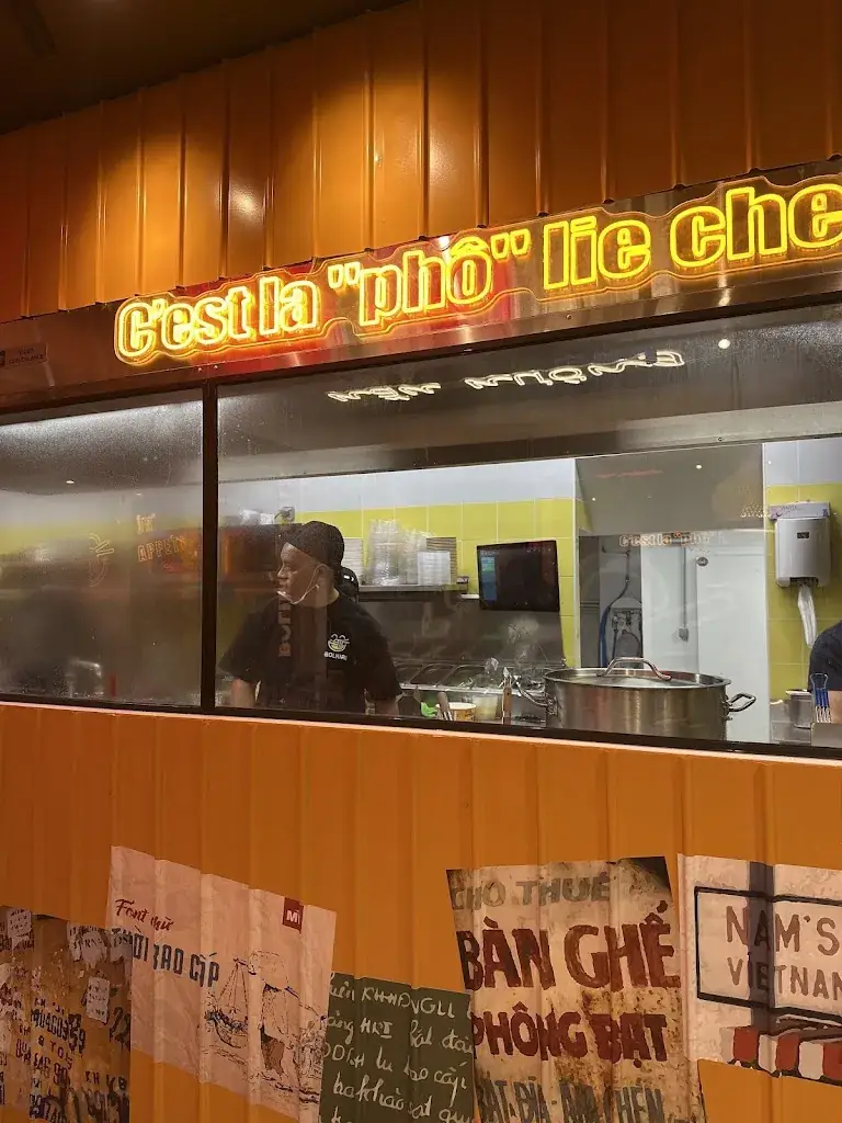 Firdaws B_BOLKIRI Les Mureaux Street Food Viêt_Mureaux_review