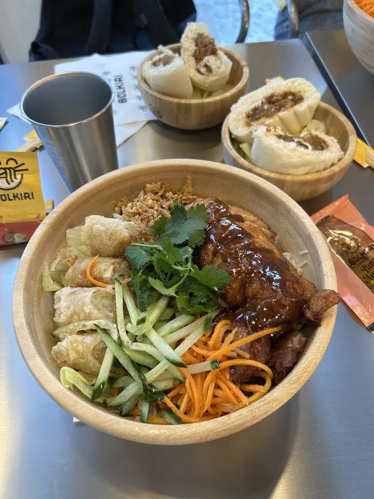 BOLKIRI Les Mureaux Street Food Viêt_Mureaux_slider_image_3