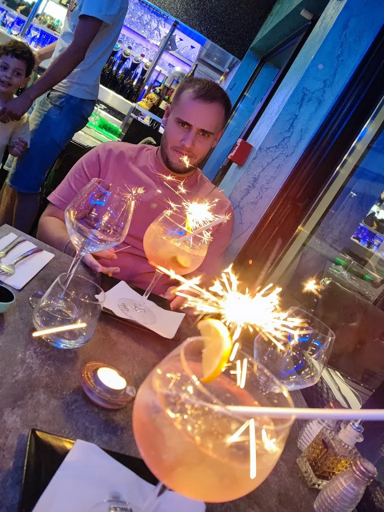 Laur-Anne M._La Villa Di Giovanni_Livry-Gargan_review