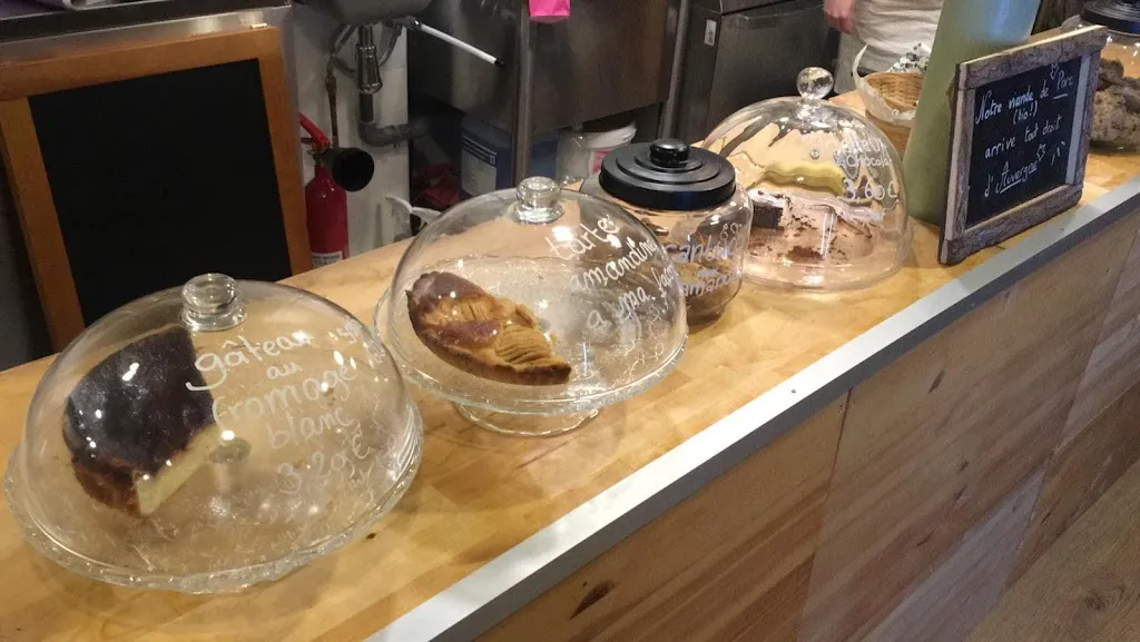 Le Petit Bonheur - la cantine des Lilas_Lilas_slider_image_2