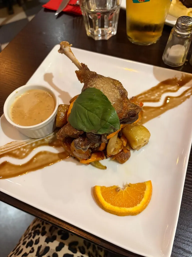 Baita Nicola_Mademoiselle les lilas_Lilas_review