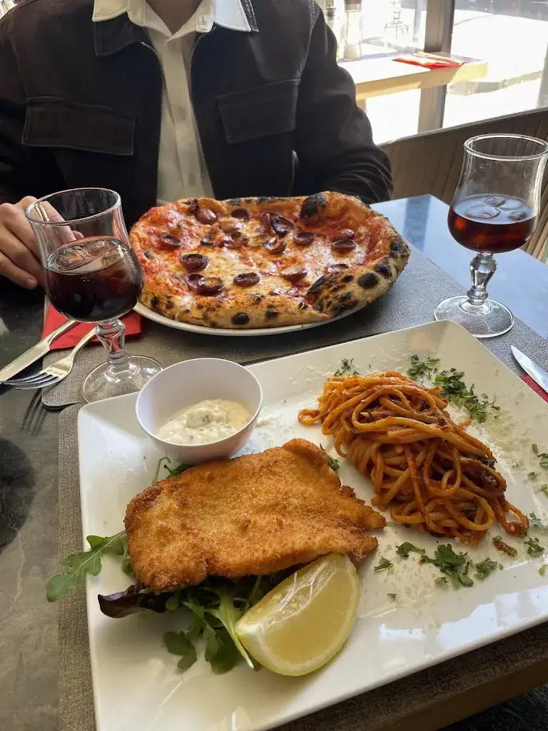 Giulia Pantuzzo_La Gusta® - Restaurant Italien_Lilas_review