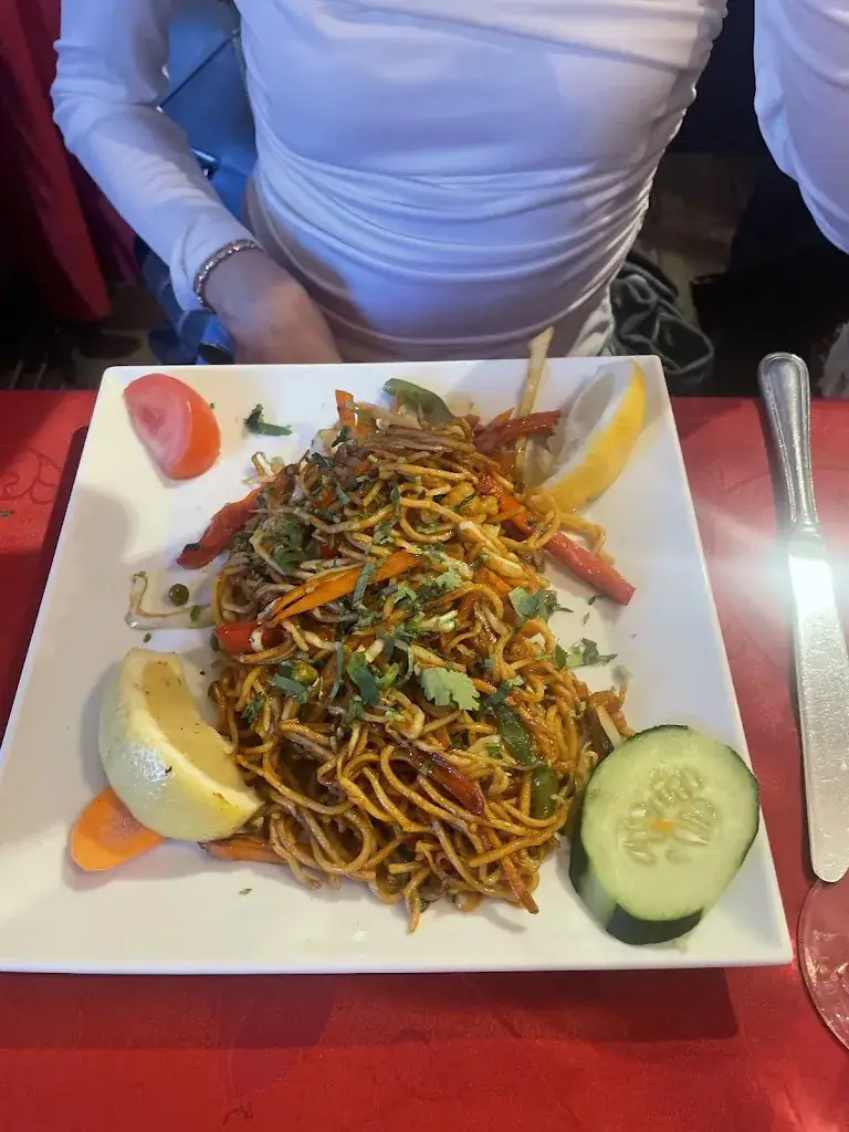 Bibisha Pathak_Restaurant Namaste Himalaya Les Lilas_Lilas_review