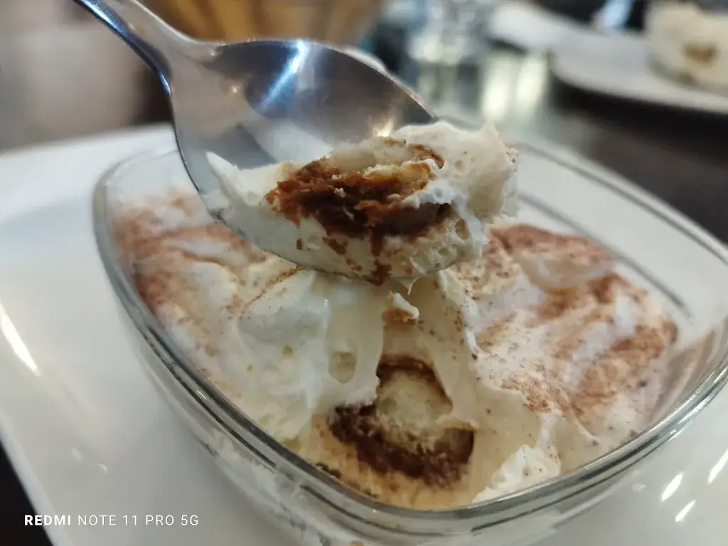 hassna arabi_Bistrot du Gymnase_Lilas_review