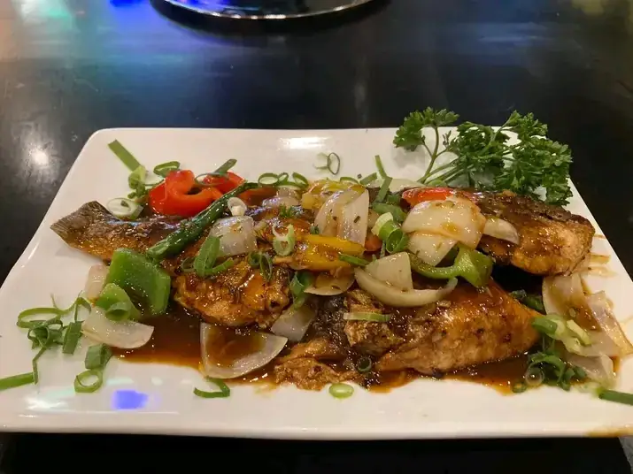 Ashnesha Cooshna_Le Chamarel resto mauricien paris_Lilas_review