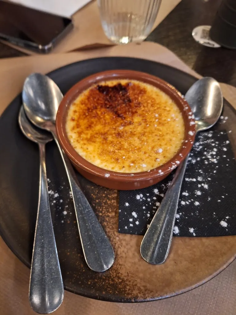 Ηλιανα Καμπο_Le Plaza_Kremlin-Bicêtre_review