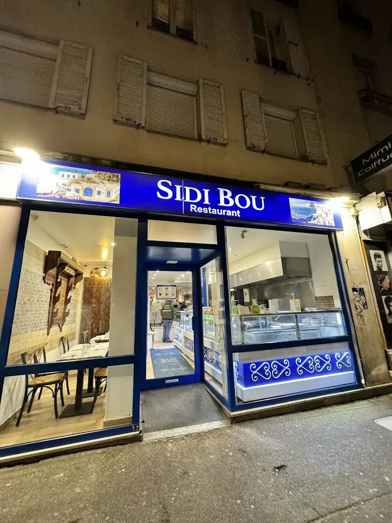 Shirley Chan_SIDIBOU KB_Kremlin-Bicêtre_reseña