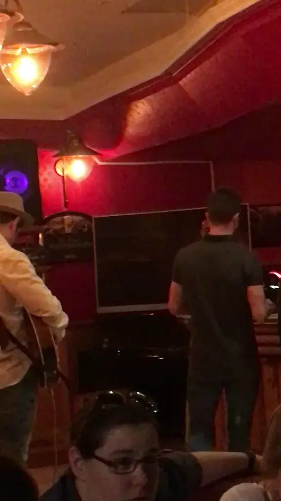 Café Chez Pierre_Kremlin-Bicêtre_slider_image_2