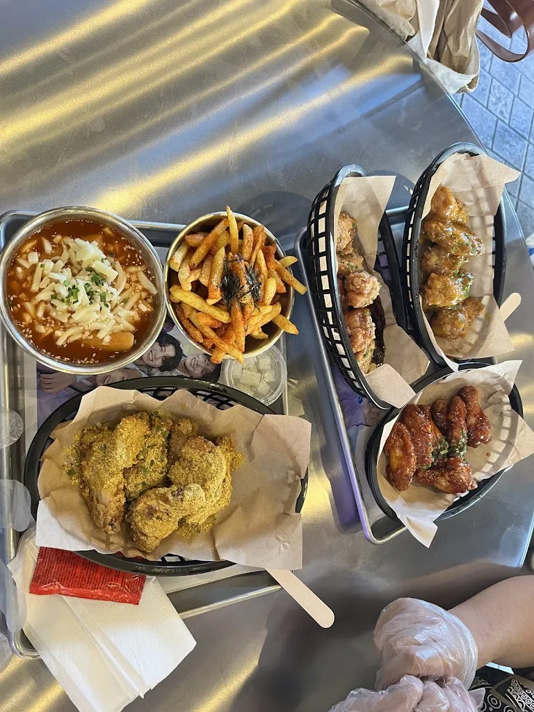 Khai Doan_Seoul Gang_Kremlin-Bicêtre_review