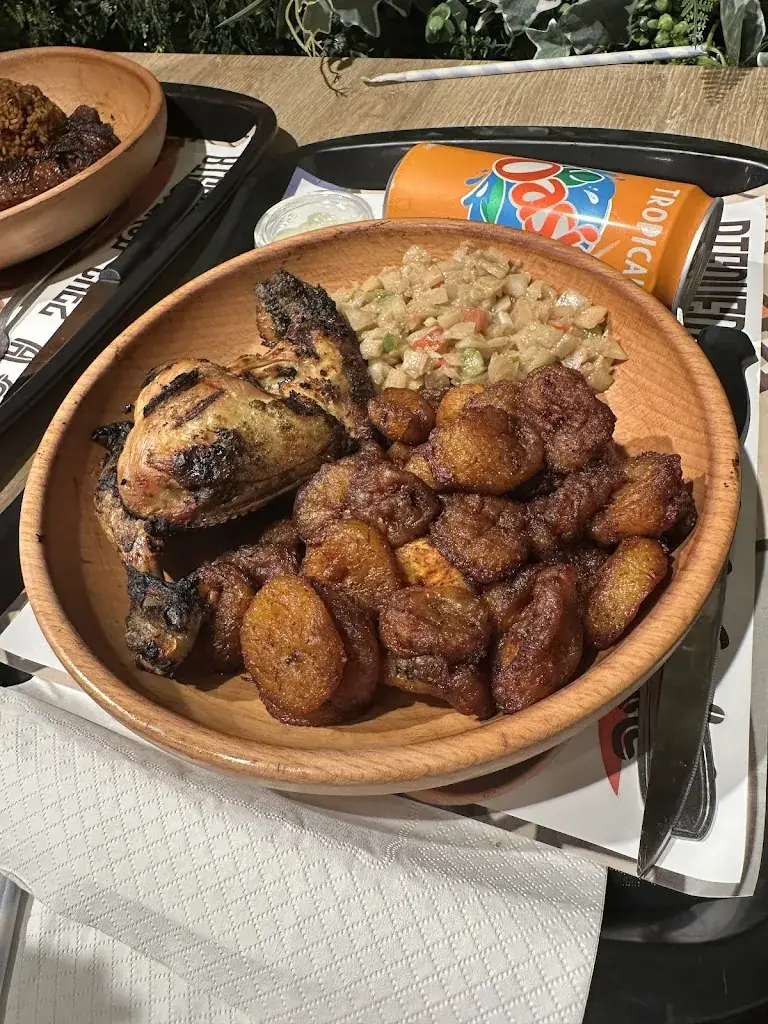 Menu_A Folé Kremlin Bicêtre_Kremlin-Bicêtre_immagine_9