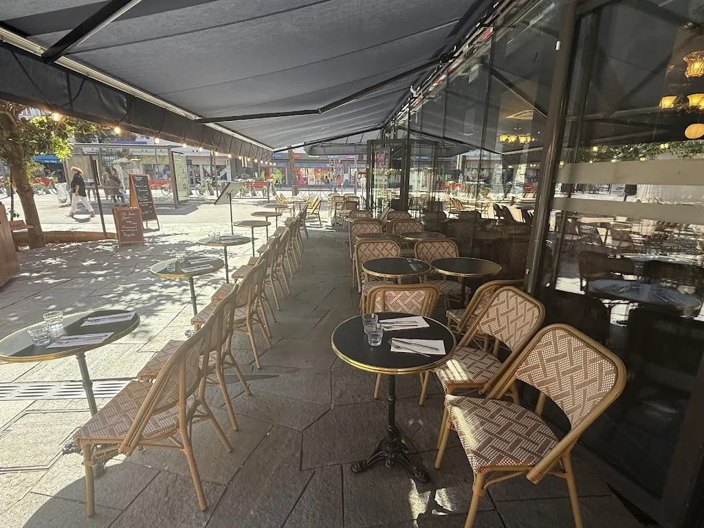 L’orient express restaurant in Kremlin-Bicêtre