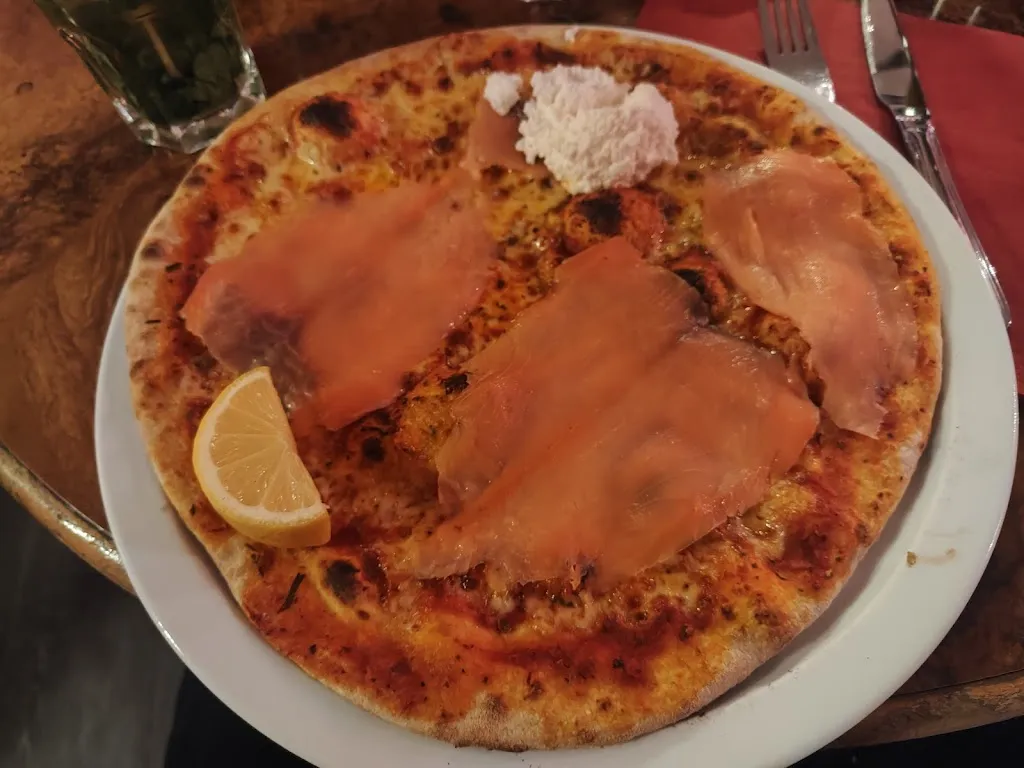 Farid LAHLOU_La Verrière Danton_Kremlin-Bicêtre_review