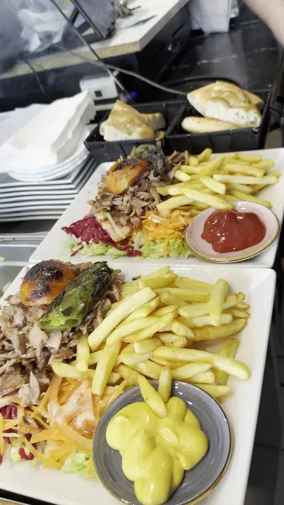 Grill Istanbul Lognes_Lognes_slider_image_2