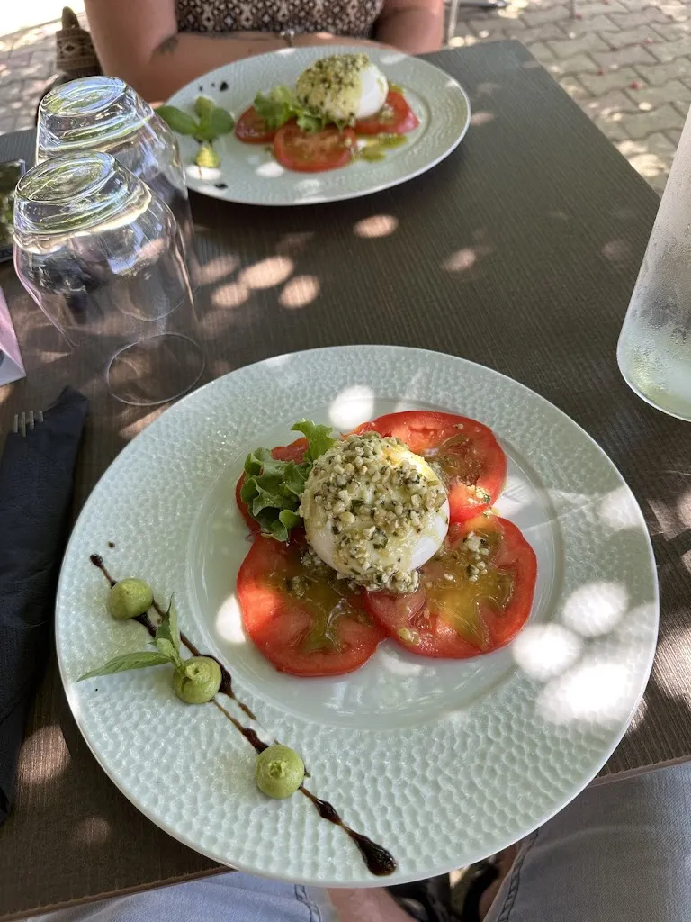 Menu_La tribü Restaurant_Félines_imagen_9