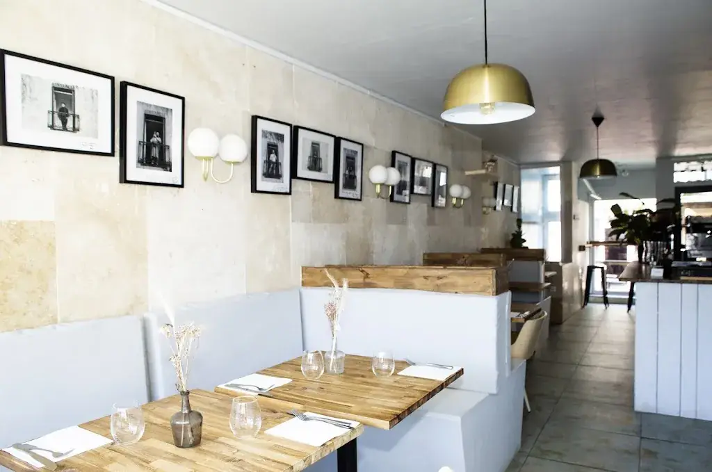 Le Bistrot d'Iggy restaurant in Granville