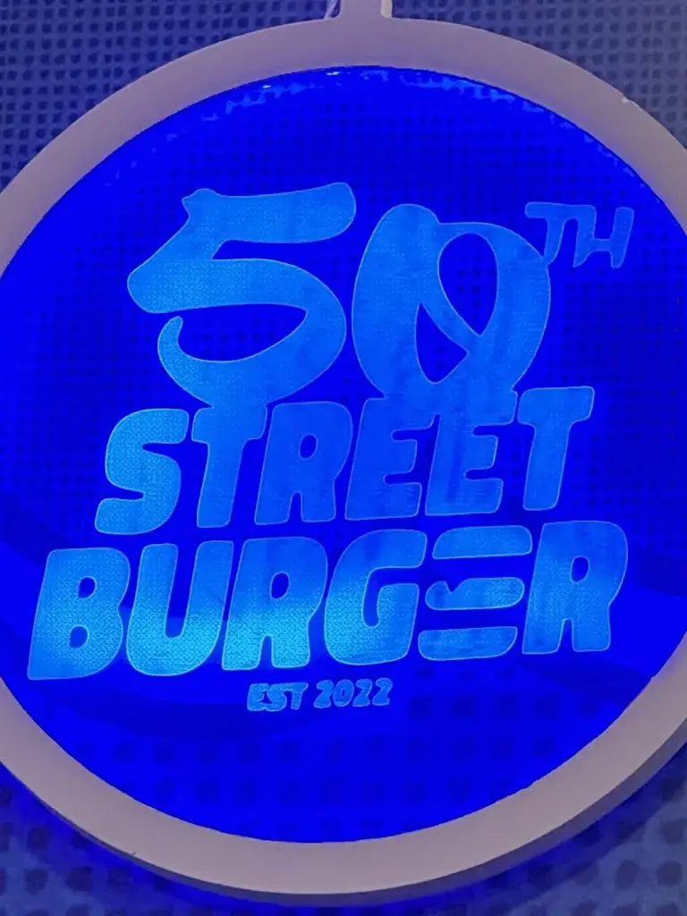 Sadd_50th Street Burger_Louvres_review