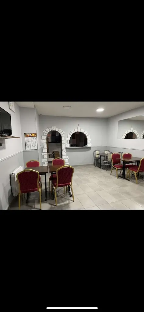 Pizz Ami restaurant in Lorrez-le-Bocage-Préaux