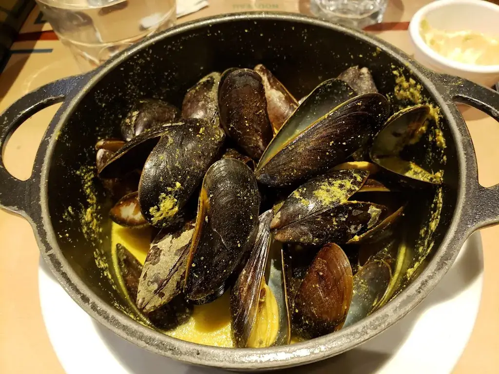 Mike Shanker_Léon - Evry-Lisses_Lisses_reseña