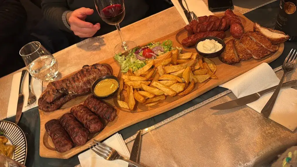 Menu_La Ioana_Courneuve_image_6