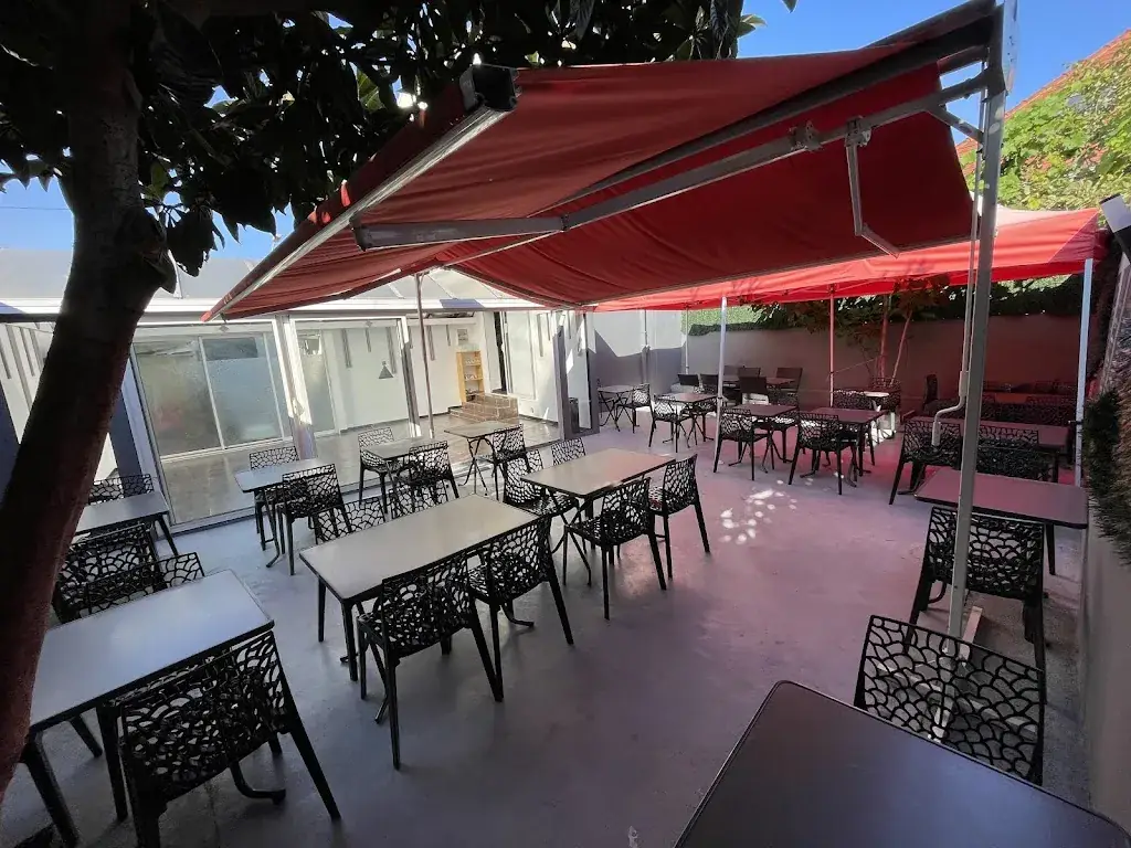 Le Charitois_Courneuve_slider_image_1