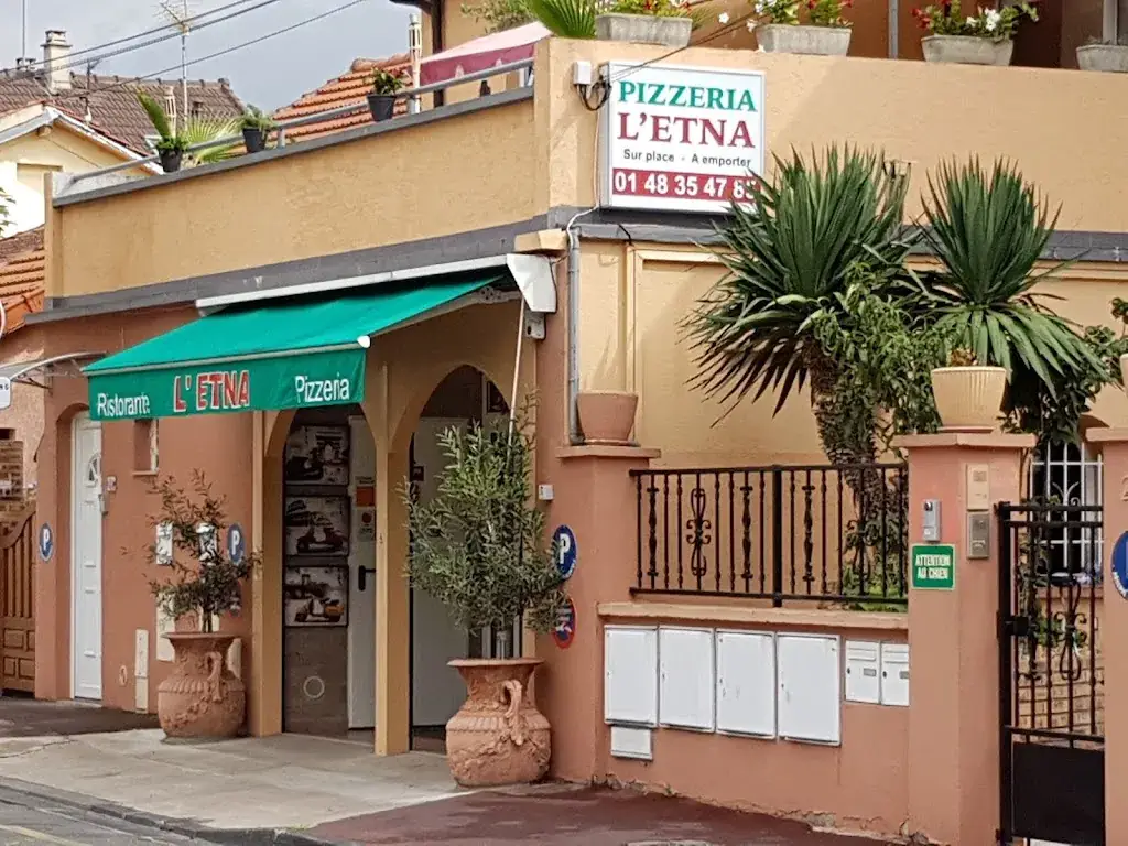 L'Etna_Courneuve_slider_image_1