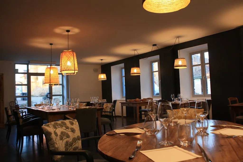 Le Pré Gourmet_Saint-Marcel-de-Félines_slider_image_1