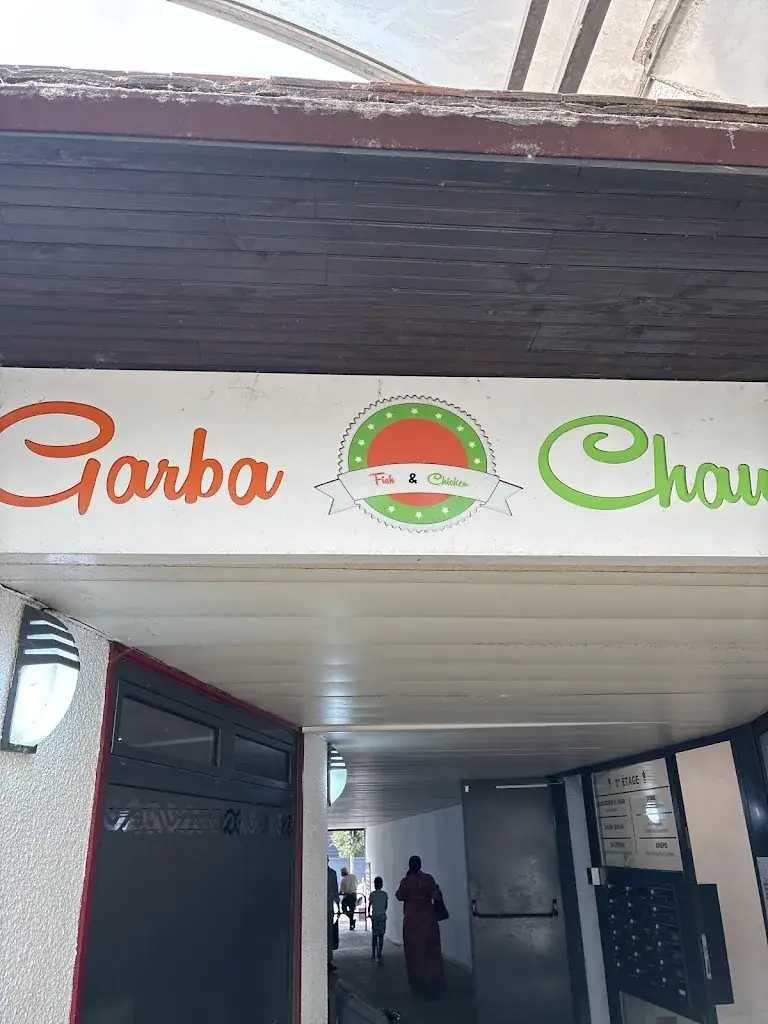 Franck Essey_GARBA CHAUD Courneuve_Courneuve_review