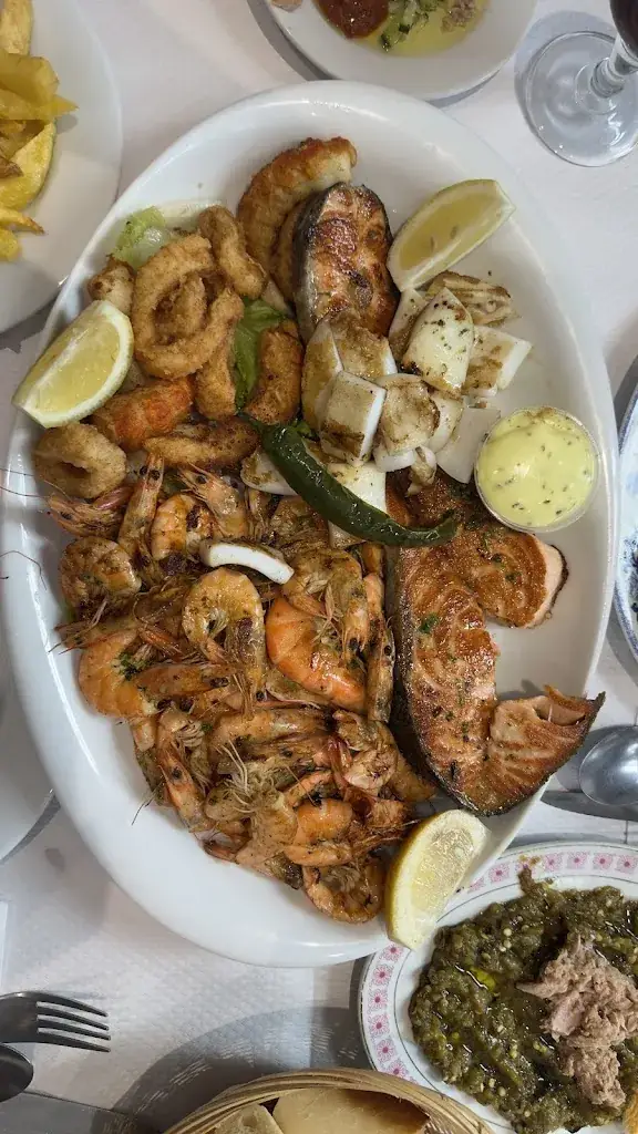 Kareem Ibrahim_Restaurant Sidi Boussaid_Courneuve_review