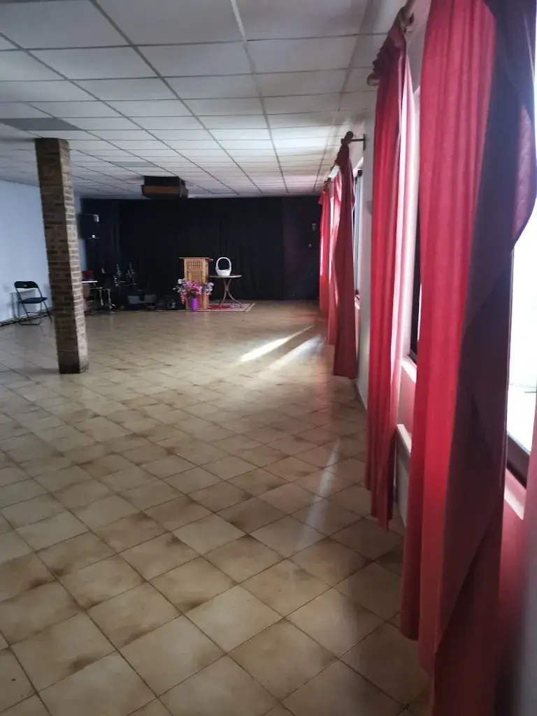 L'Entrecôte - Restaurant Bar Café restaurant in Courneuve