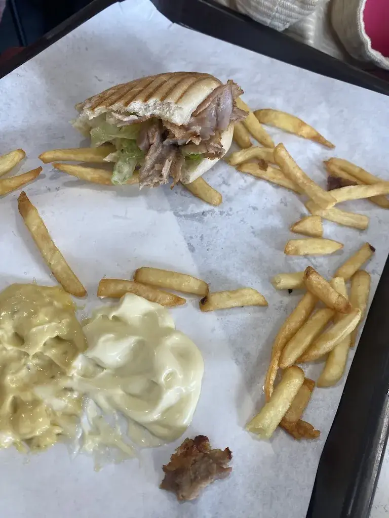 Youcef El Kamel_Restaurant Cappadoce_Courneuve_recensione