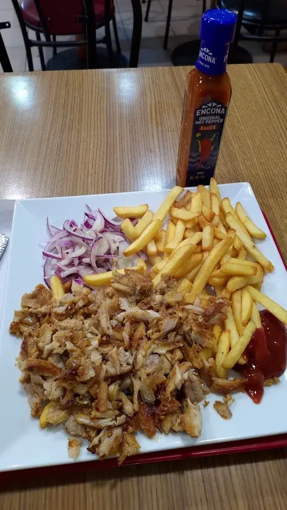 Sheikh Moiseraza_Le Magistral_Courneuve_review