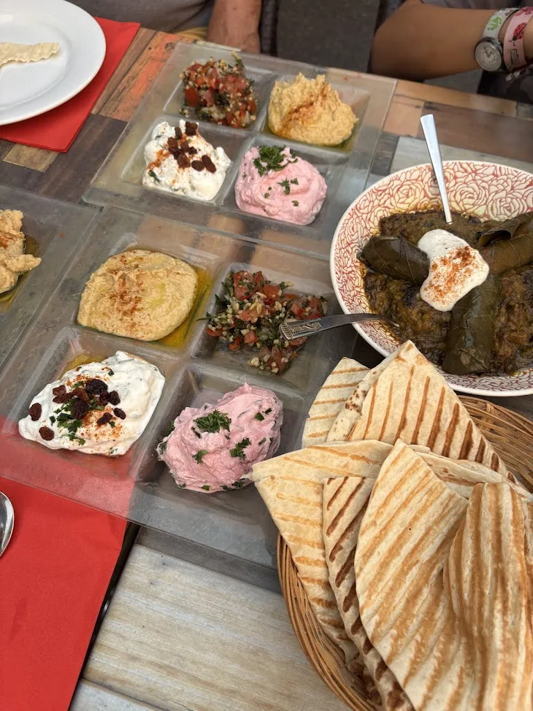 Le Shiraz_Thonon-les-Bains_slider_image_3