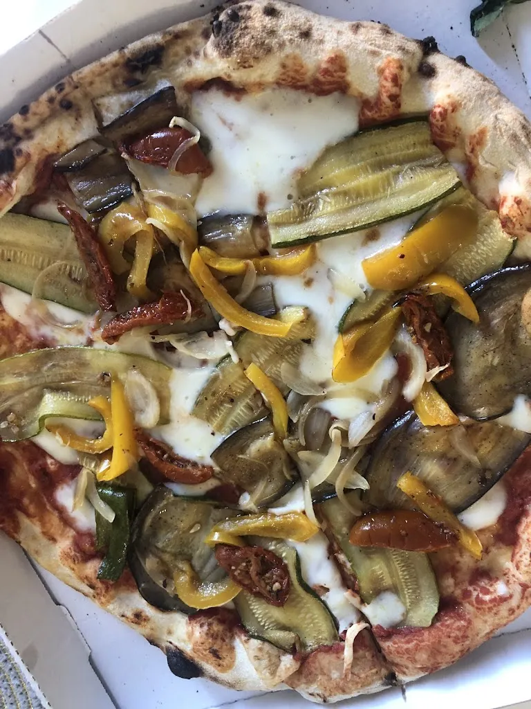 Rosa T._Come Da Nonna Foodtruck 🍕🇮🇹🔥_Mantes-la-Jolie_review