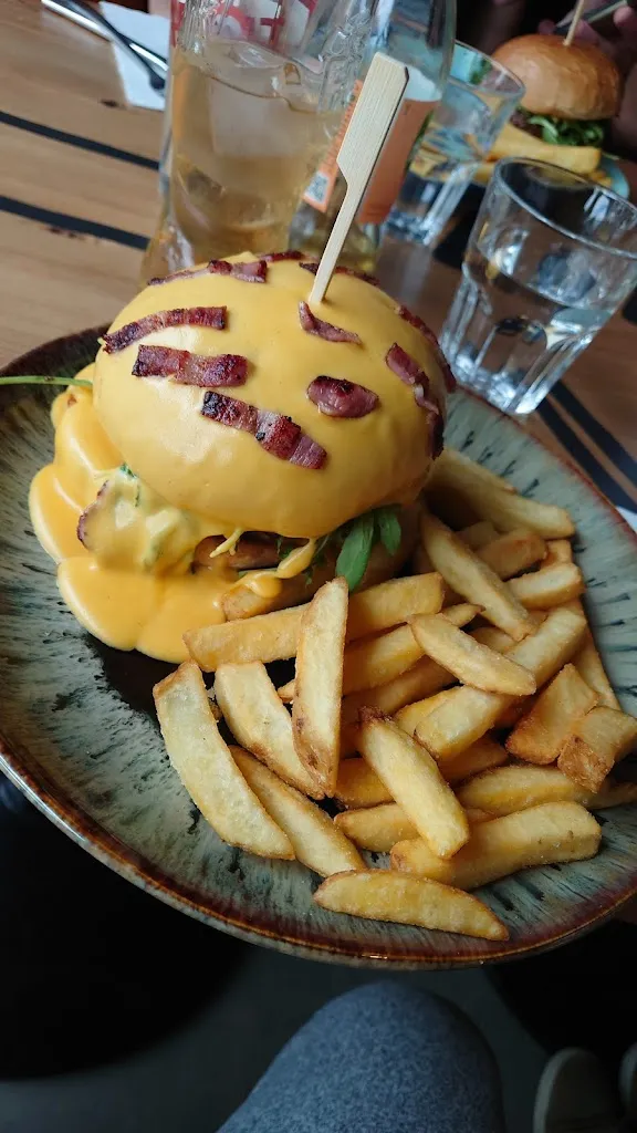 Menu_UNI Décines - Restaurant & Bar_Décines-Charpieu_image_8