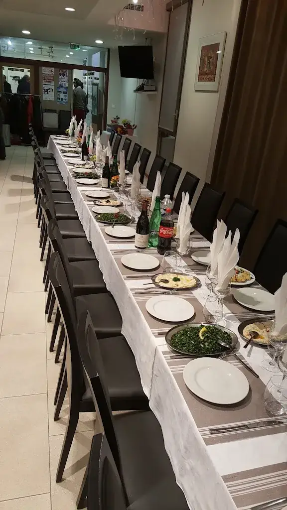 Restaurant ARA_Décines-Charpieu_slider_image_1