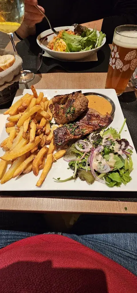 Menu_LE SALENGRO_Mantes-la-Ville_image_5