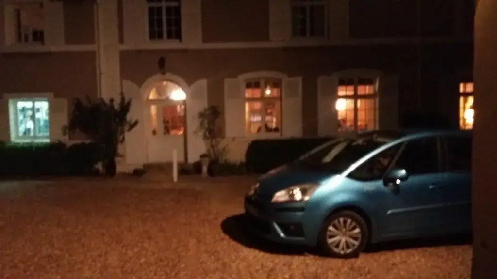 Gunvant Mistry_Le Moulin de la Reillère_Mantes-la-Ville_review