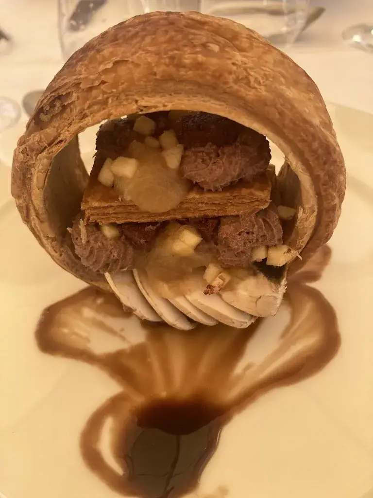 Denis Carnelos_Le Moulin de la Reillère_Mantes-la-Ville_review