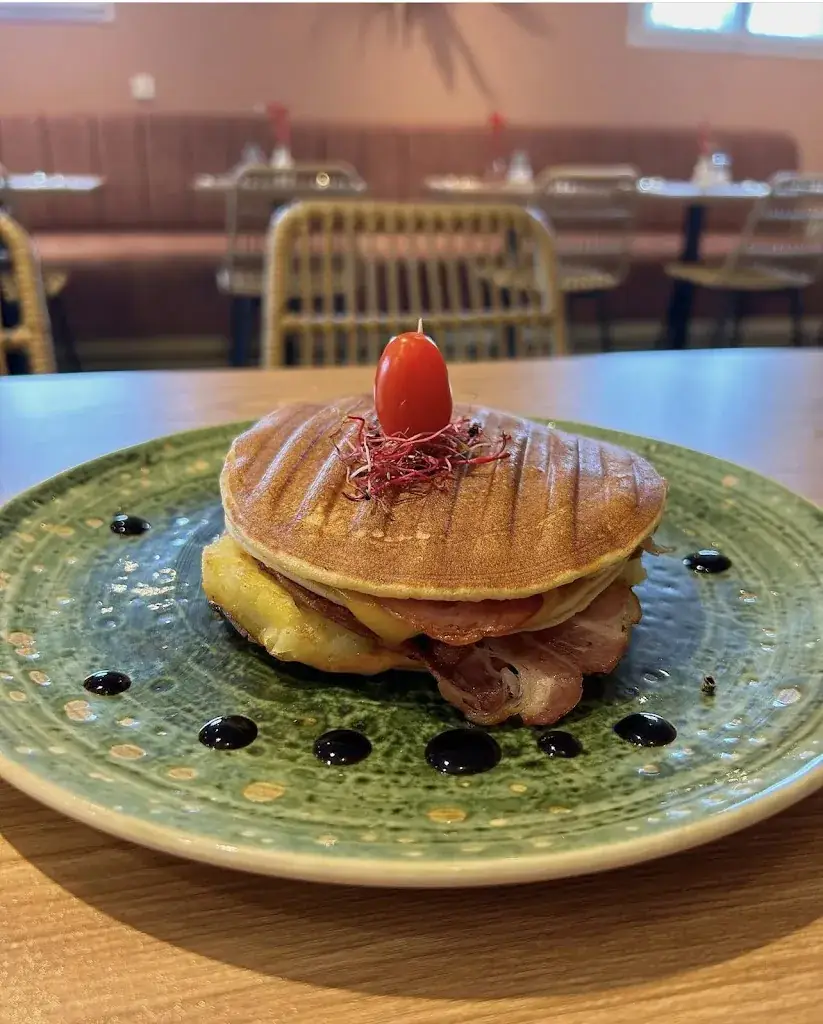 Le Sunset_Villecresnes_slider_image_2