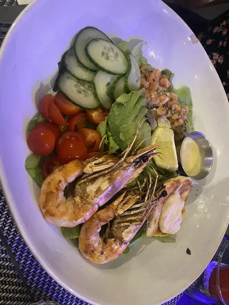 Eddy Nemer_Les Artistes_Massy_review