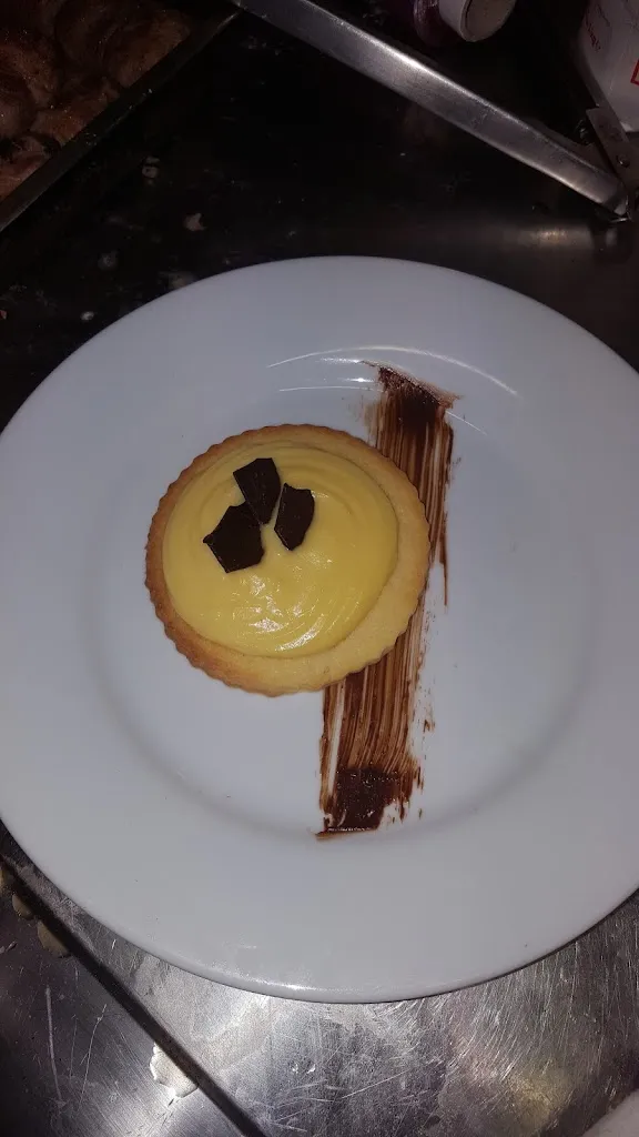 Café de la Mairie_Marolles-en-Hurepoix_slider_image_3