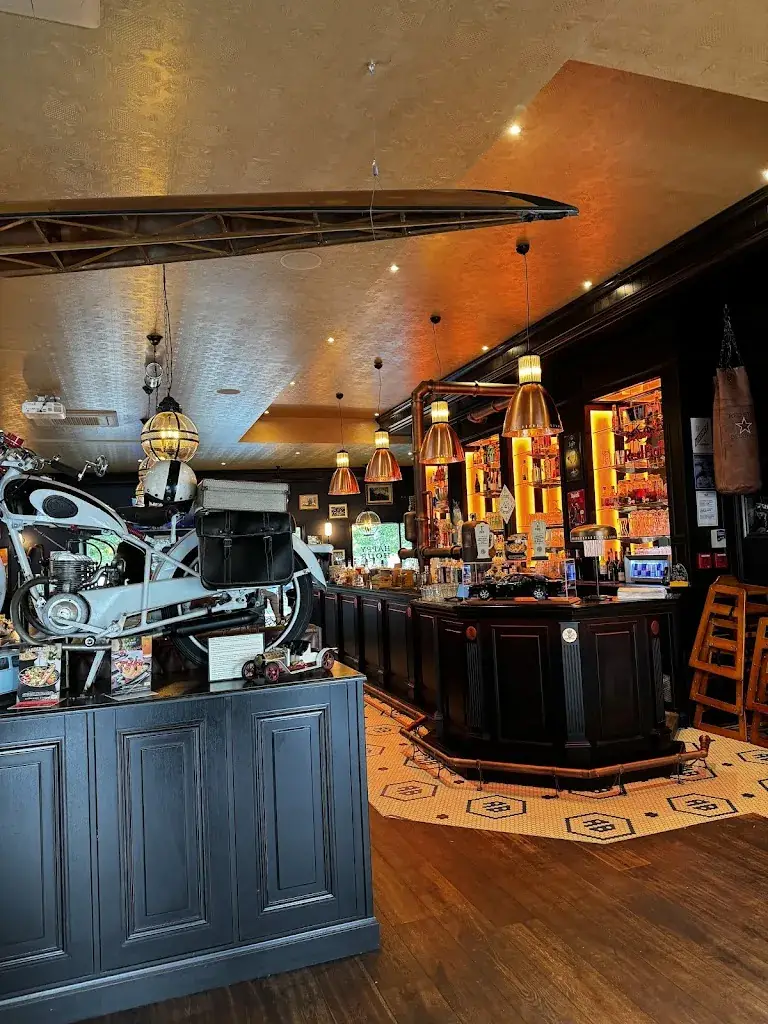 Tobias Kalthoff_Au Bureau - Pub et Brasserie_Nanteuil-lès-Meaux_review