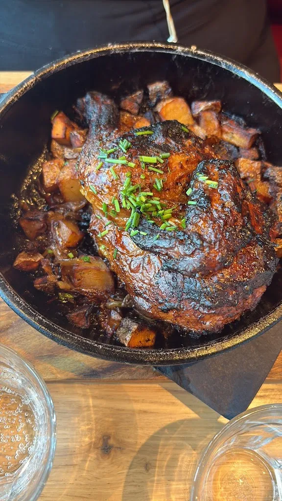 Kelvin Masman_Hippopotamus Steakhouse_Mareuil-lès-Meaux_review