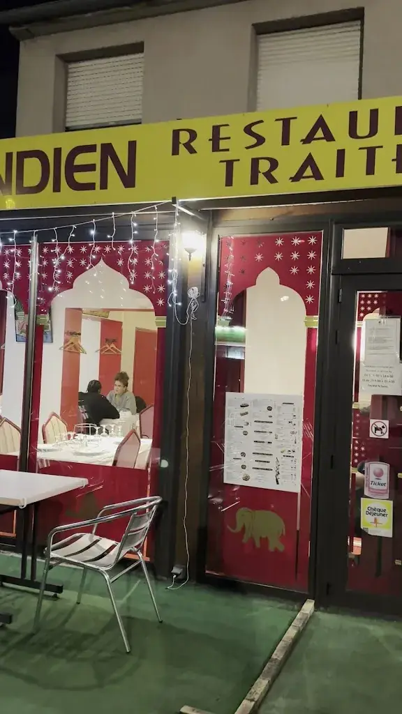 Cinthia Cp_Trésors Indiens_Maurecourt_review