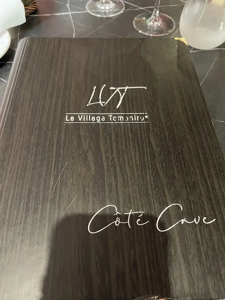 AD_Le Village Tomohiro_Marly-le-Roi_review