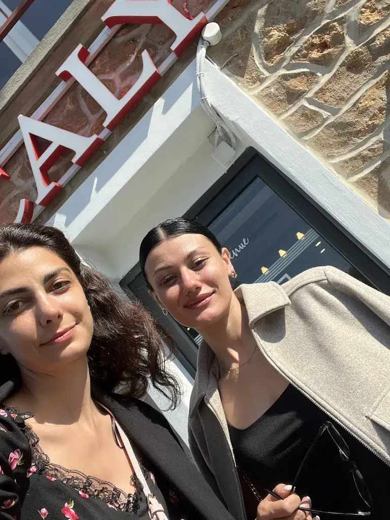 Nare Zakaryan_La Calypsia_Marcoussis_review