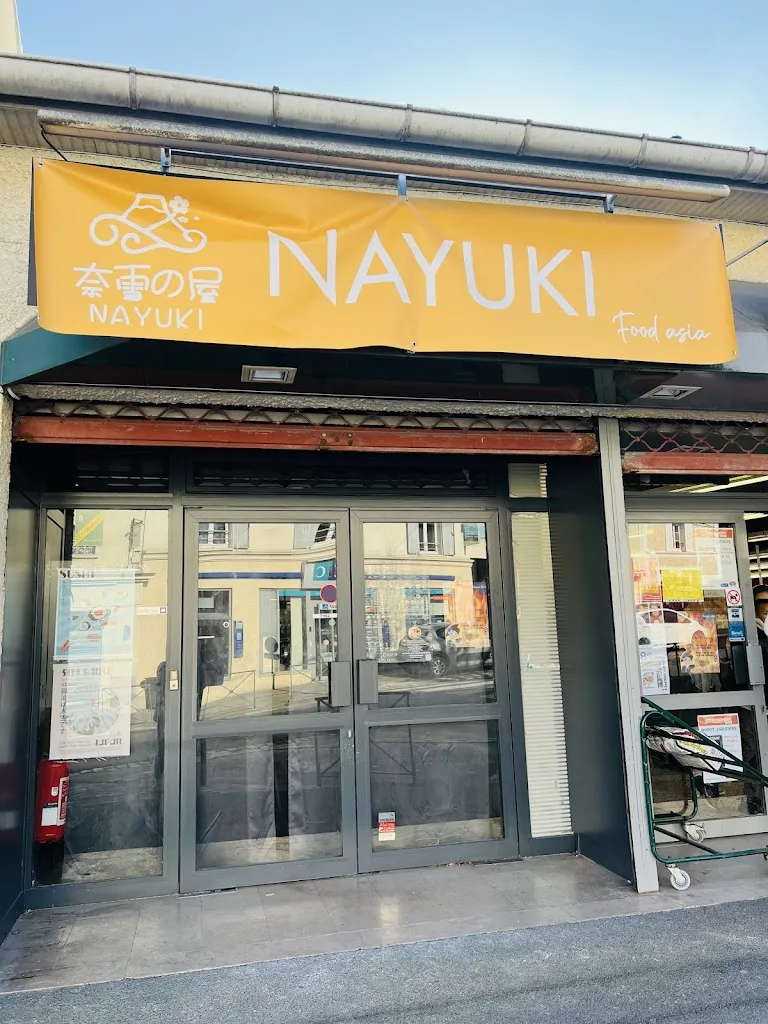 Nayuki Sushi restaurant in Marcoussis