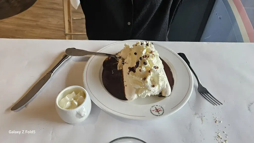 Daryus Bertola_Brasserie des Lumières - Bocuse_Décines-Charpieu_Bewertung