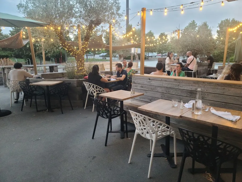 Jeri Goetz_Le Totem_Lieusaint_review