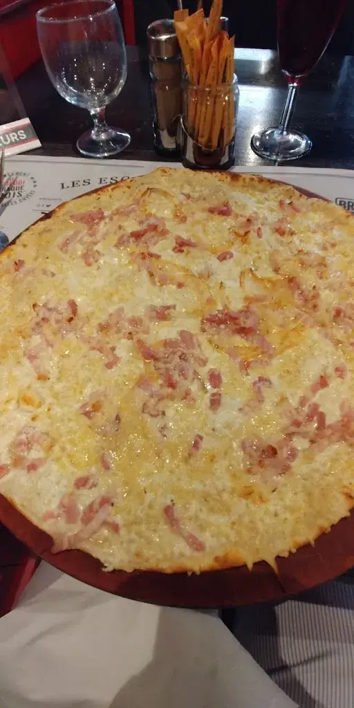 R M_3 Brasseurs_Lieusaint_reseña